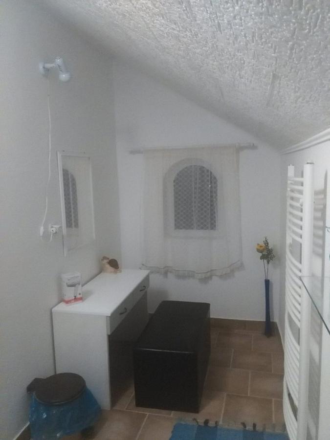 Rooms Mila Rezovac 部屋 写真